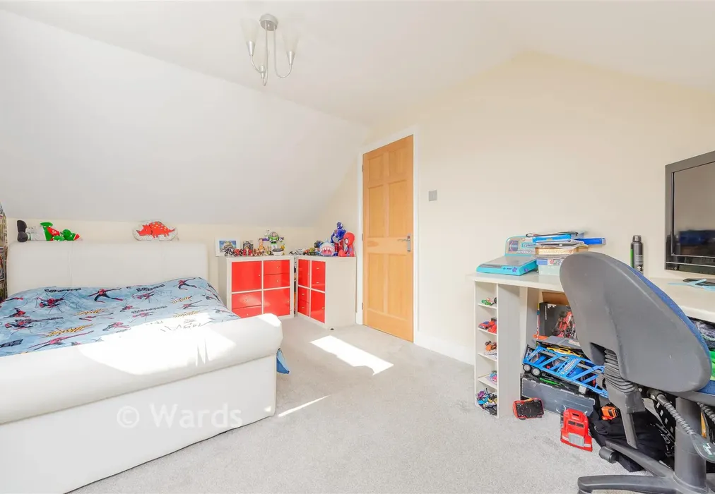 Bedroom 4 - London Road, Sittingbourne, Kent - Wards of Kent
