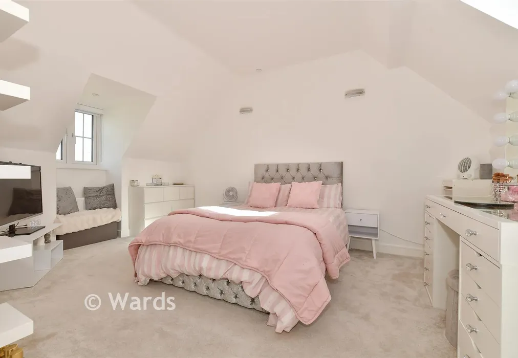 Bedroom 2 - Campion Avenue, Herne Bay, Kent - Wards of Kent