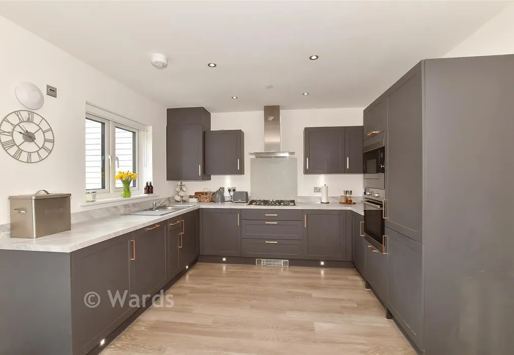 Kitchen/Diner - Campion Avenue, Herne Bay, Kent - Wards of Kent