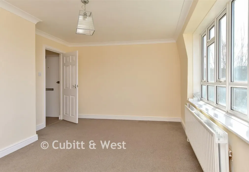 Lounge - Chelwood Close, Brighton, East Sussex - Wards of Kent