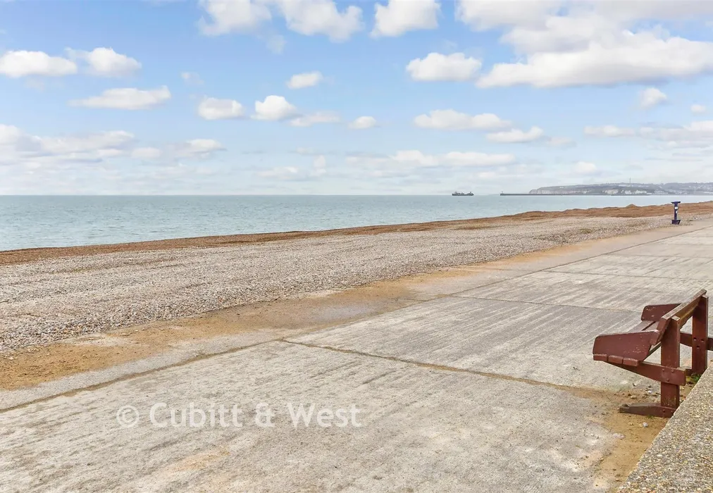 Surrounding Area - Esplanade, Seaford, East Sussex - Wards of Kent