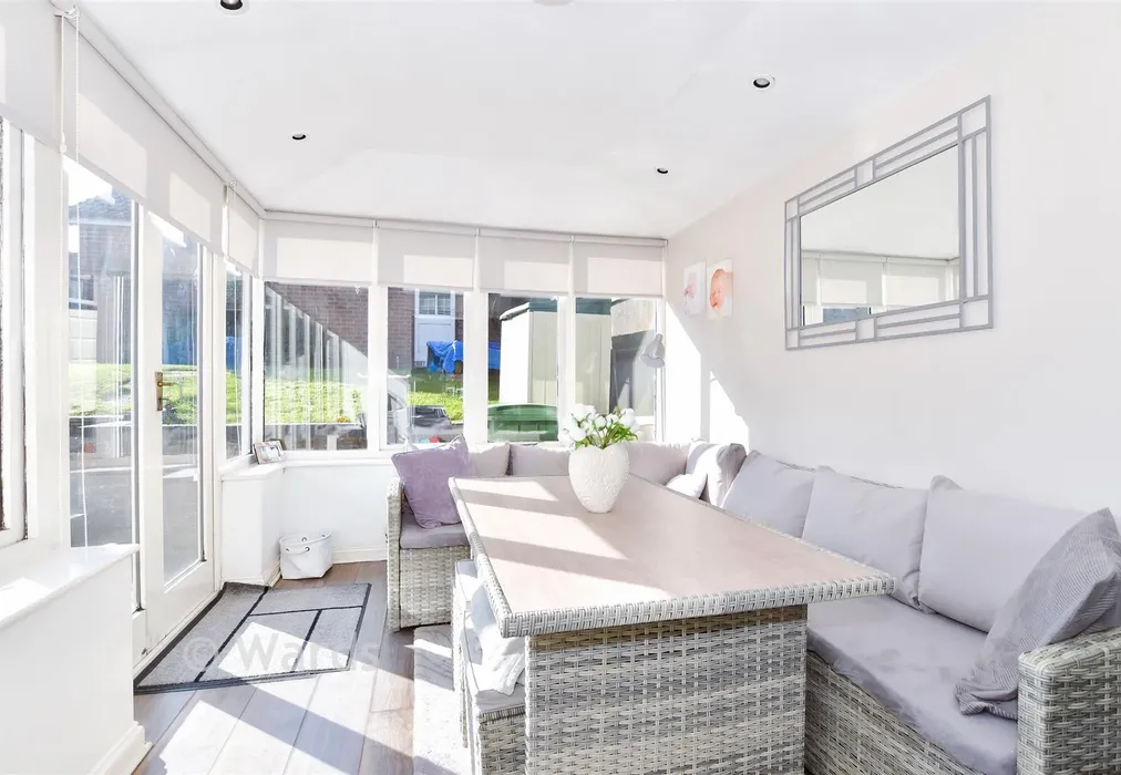 Garden Room - Cotswold Gardens, Downswood, Maidstone, Kent - Wards of Kent