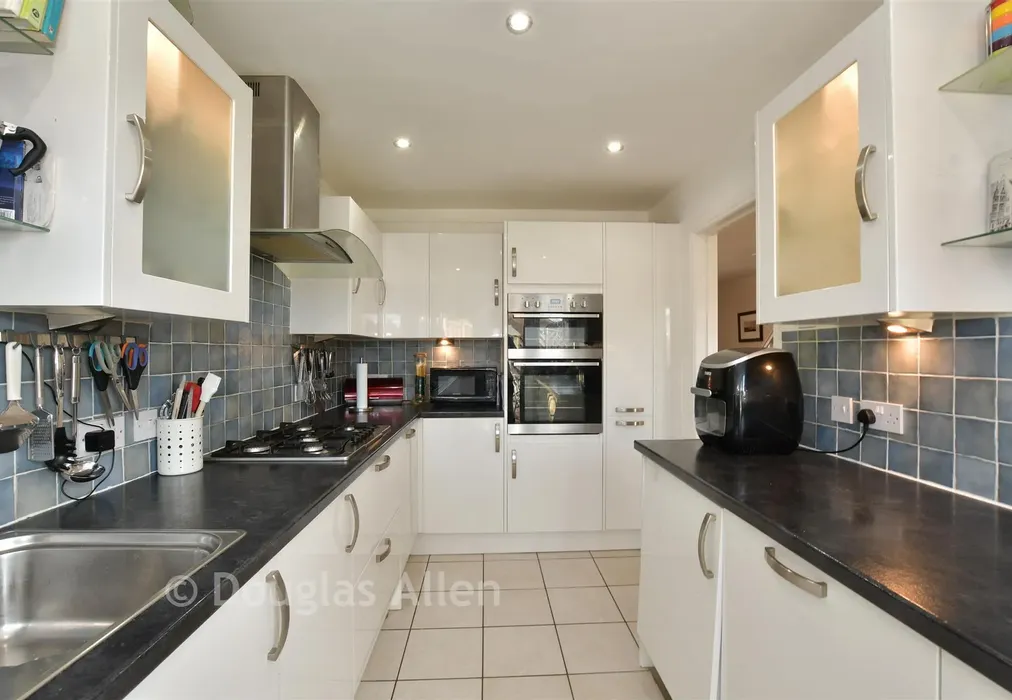 Kitchen - Viking Way, Runwell, Wickford, Essex - Wards of Kent