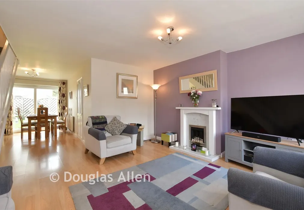 Lounge - Viking Way, Runwell, Wickford, Essex - Wards of Kent