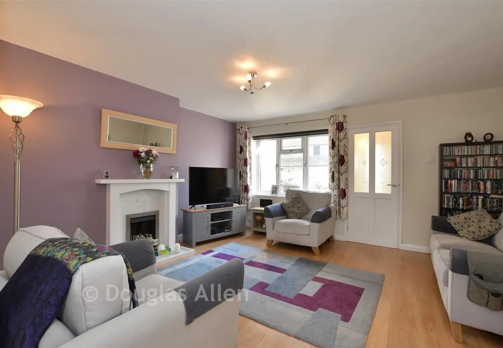 Lounge - Viking Way, Runwell, Wickford, Essex - Wards of Kent