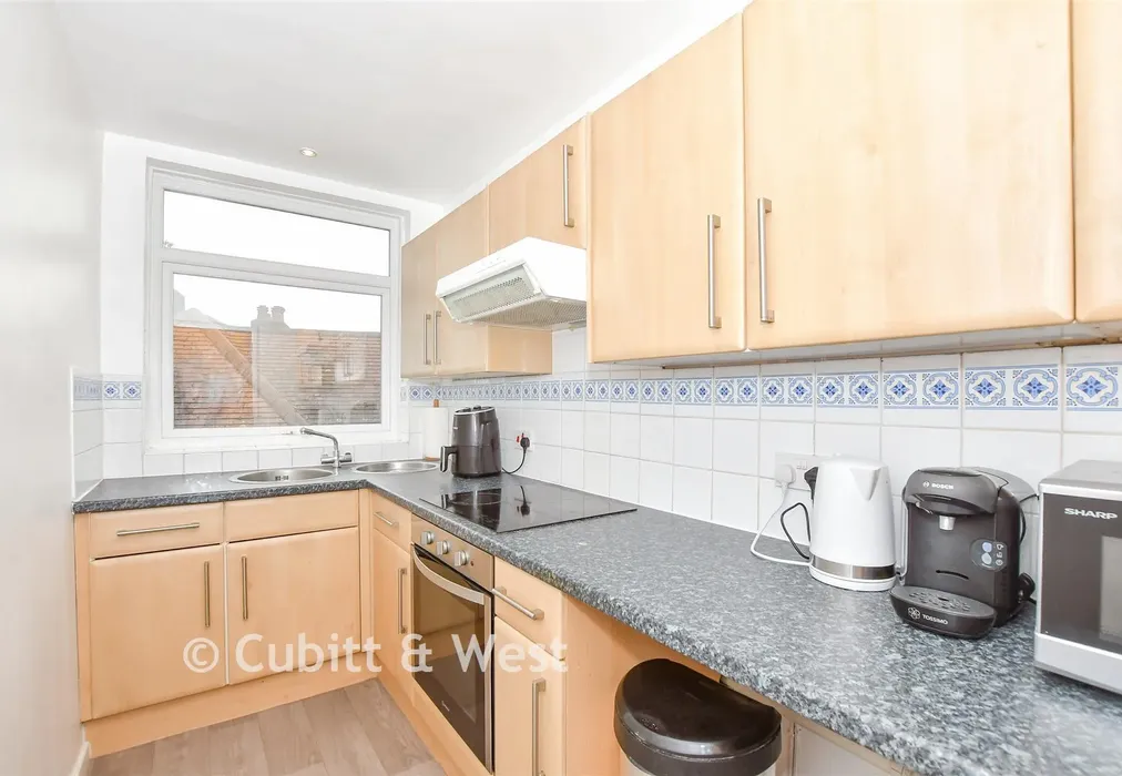 Kitchen - Stanford Road, Brighton, East Sussex - Wards of Kent