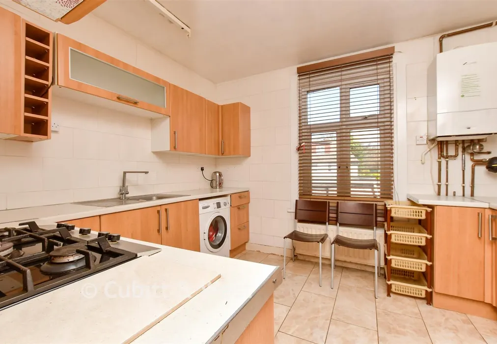 Kitchen - Sanderstead Road, South Croydon, Surrey - Wards of Kent