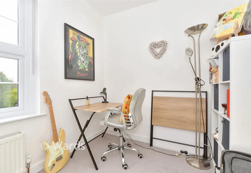 Bedroom 3 - Roethorne Gardens, Tenterden, Kent - Wards of Kent