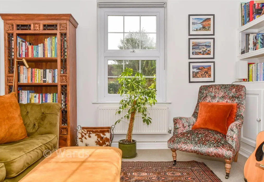 Internal Lifestyle Photograph - Roethorne Gardens, Tenterden, Kent - Wards of Kent