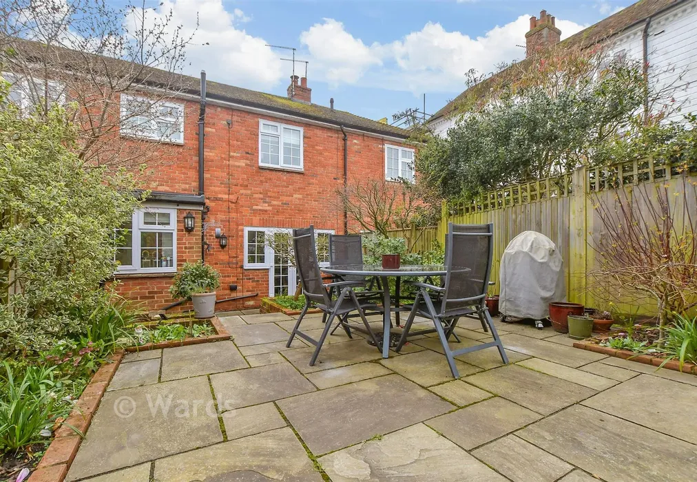 Patio / Decking - Roethorne Gardens, Tenterden, Kent - Wards of Kent