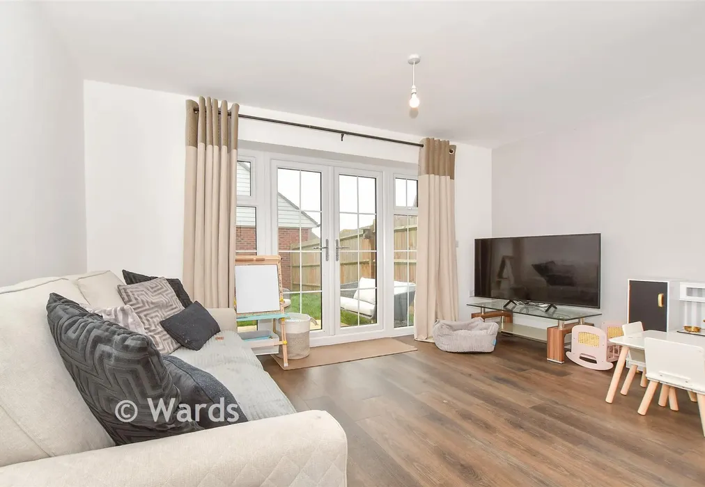 Lounge - Tulip Drive, Ashford, Kent - Wards of Kent