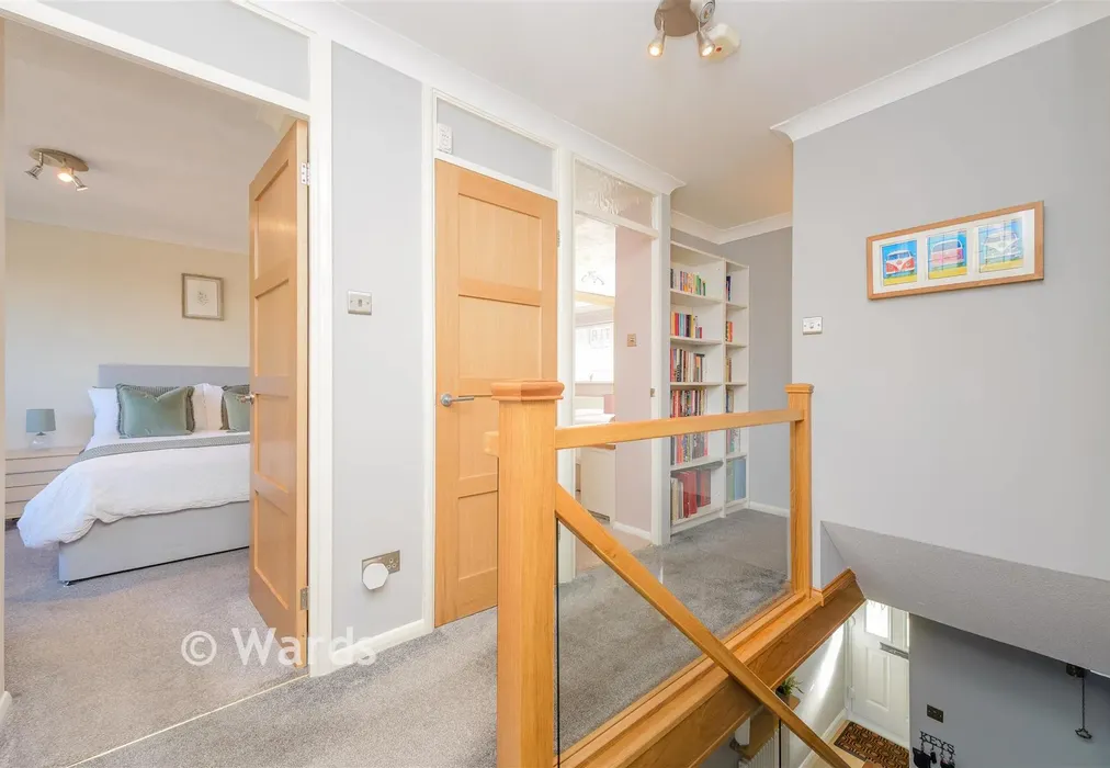 Landing - Tufa Close, Walderslade, Chatham, Kent - Wards of Kent