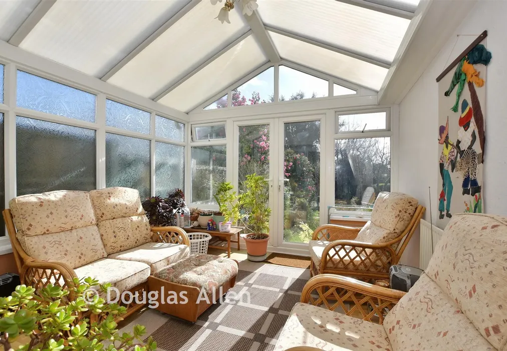 Conservatory - Cromwell Avenue, Billericay, Essex - Wards of Kent