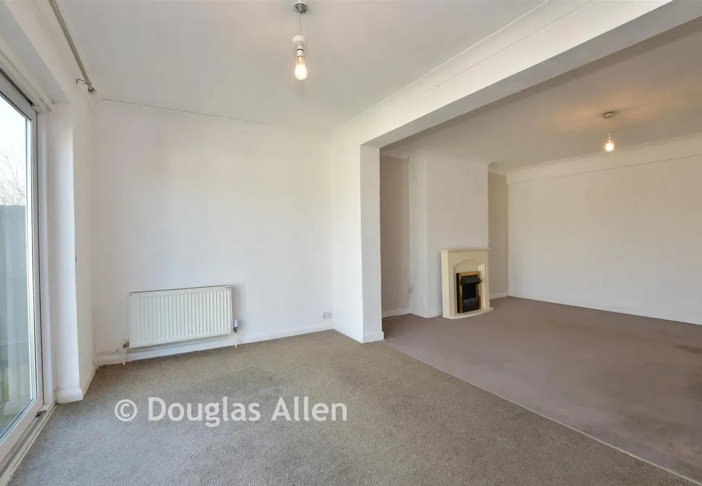Dining area - Arterial Road, Leigh-On-Sea, Essex - Wards of Kent