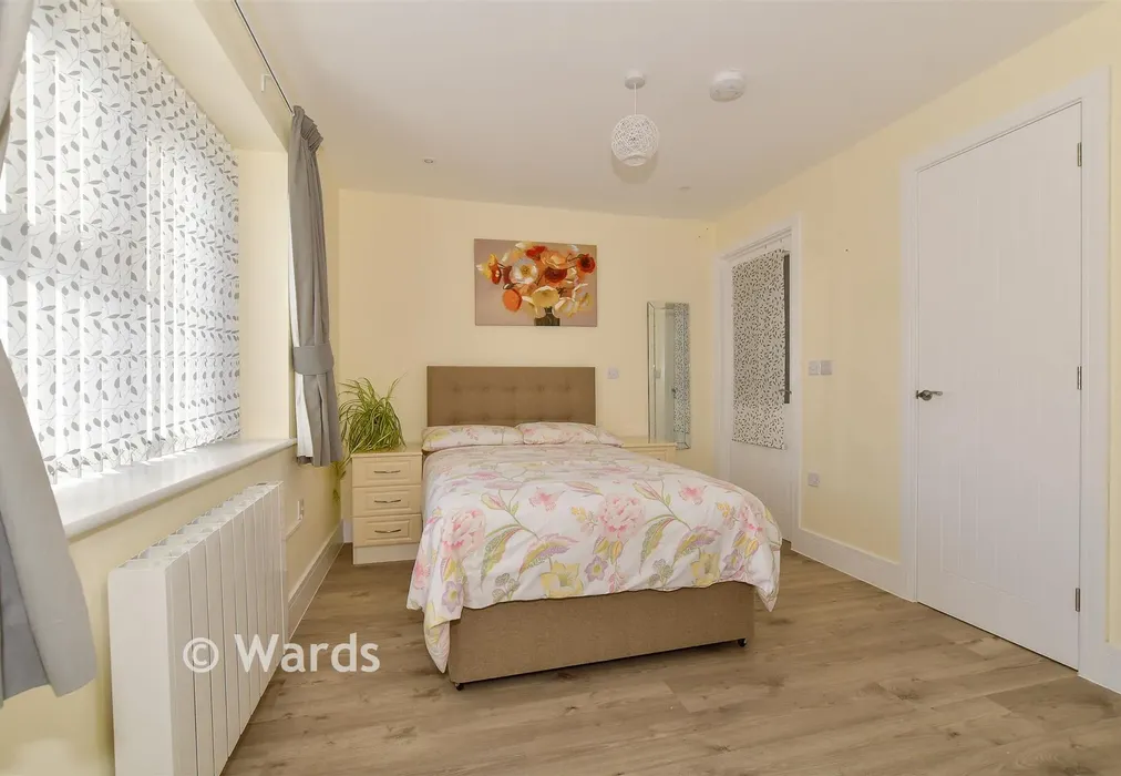 Ancillary Bedroom - Sweechgate, Broad Oak, Canterbury, Kent - Wards of Kent