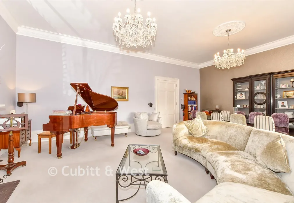 Lounge/Dining Room - Preston Paddock, Rustington, West Sussex - Wards of Kent