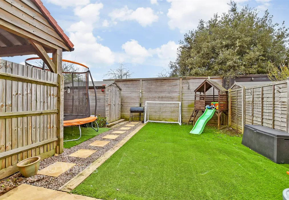 Rear Garden - Limes Place, Upper Harbledown, Canterbury, Kent - Wards of Kent