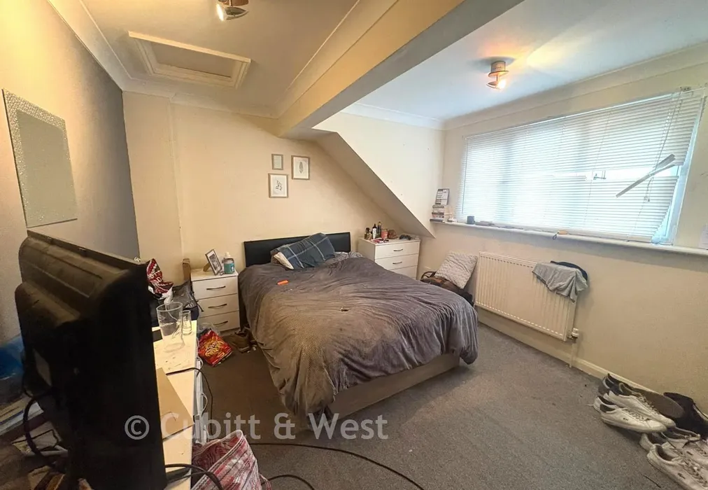 Bedroom - Cottage Grove, Southsea, Hampshire - Wards of Kent