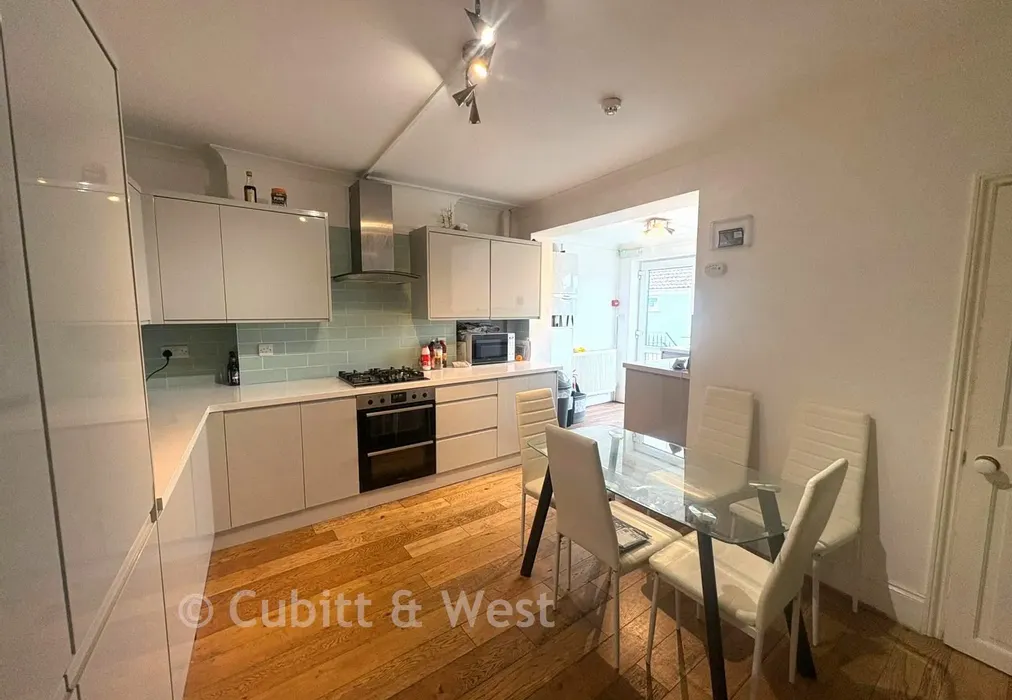 Kitchen/Diner - Cottage Grove, Southsea, Hampshire - Wards of Kent