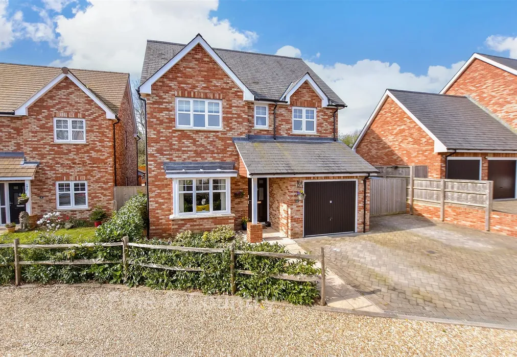 Front Elevation - Hollybush Close, Ryde, Isle of Wight - Wards of Kent
