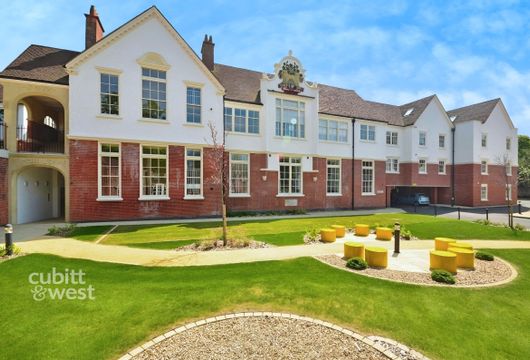 Old School Close Redhill RH1 - Wards of Kent