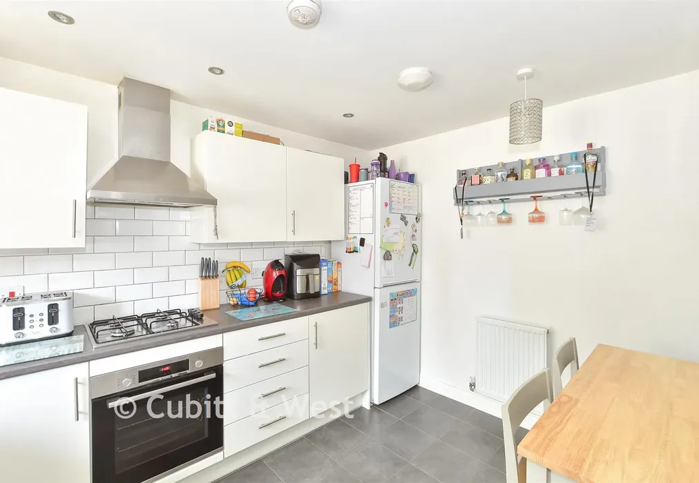 Kitchen - Huxley Drive, Oxted, Surrey - Wards of Kent