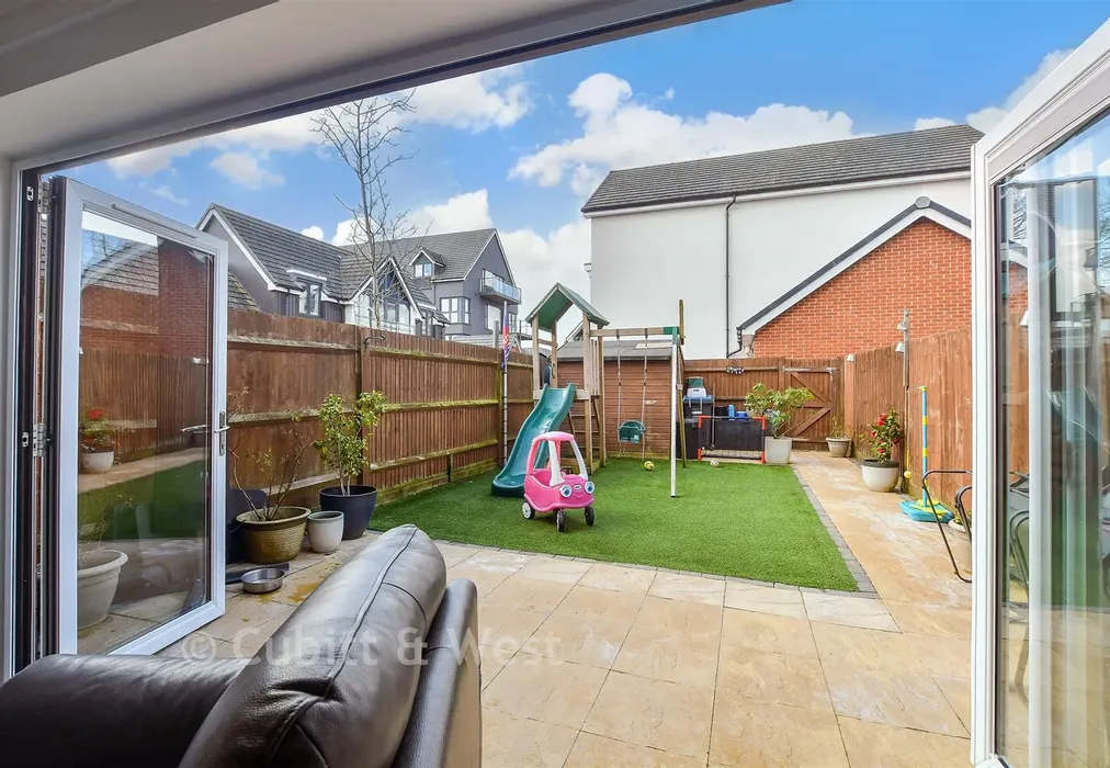External Lifestyle Photograph - Huxley Drive, Oxted, Surrey - Wards of Kent