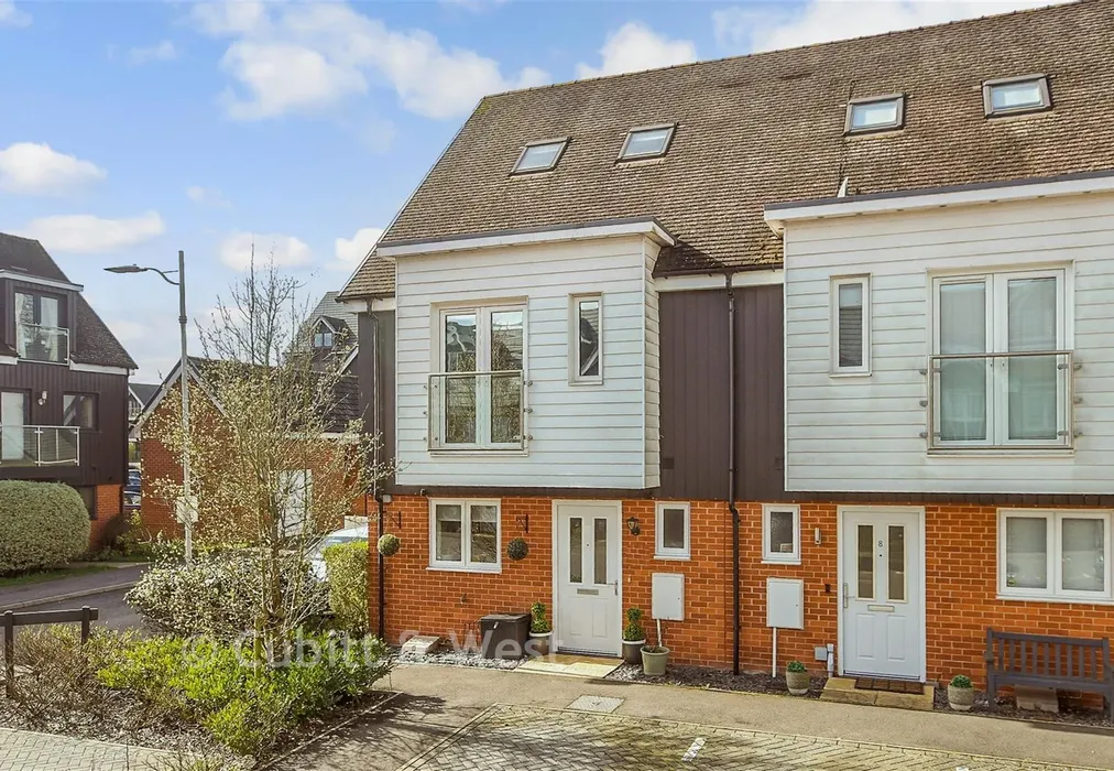 Front Web - Huxley Drive, Oxted, Surrey - Wards of Kent