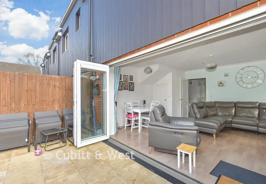 External Lifestyle Photograph - Huxley Drive, Oxted, Surrey - Wards of Kent