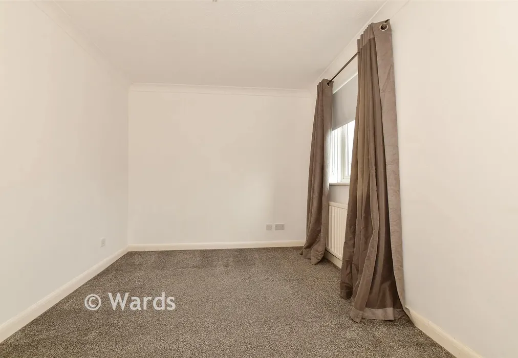 Bedroom 2 - Church Meadow, Deal, Kent - Wards of Kent