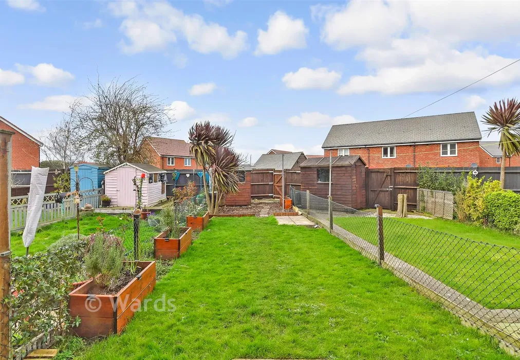 Rear Garden - Church Meadow, Deal, Kent - Wards of Kent