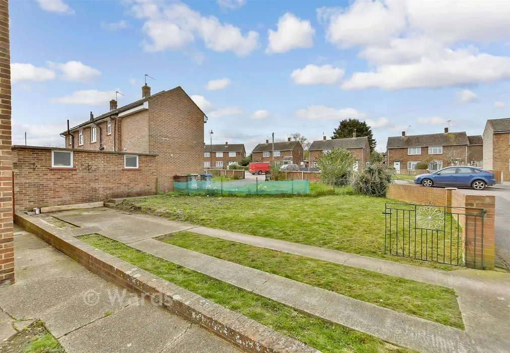 Front Garden - Sheerstone, Iwade, Sittingbourne, Kent - Wards of Kent