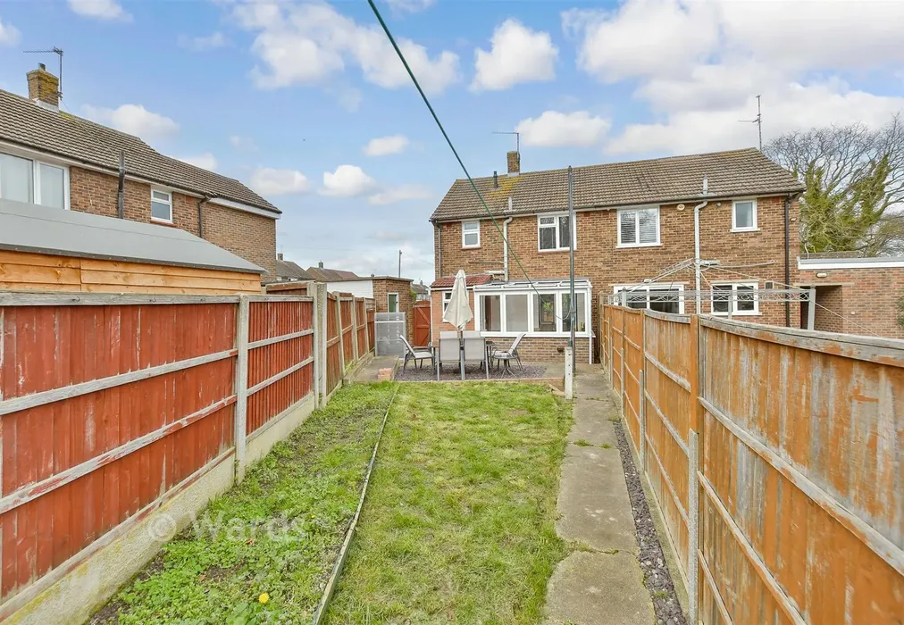 Rear Garden - Sheerstone, Iwade, Sittingbourne, Kent - Wards of Kent