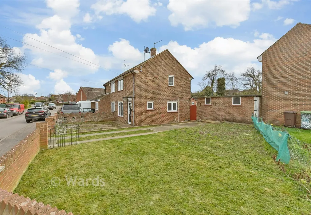 Front Garden - Sheerstone, Iwade, Sittingbourne, Kent - Wards of Kent