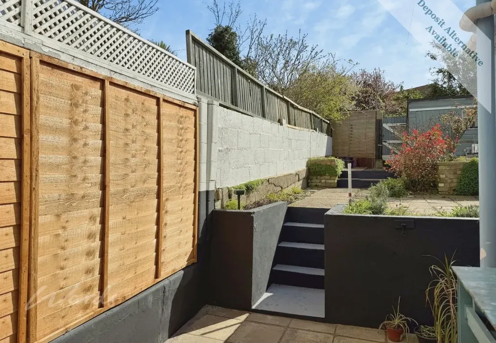 Garden - Penfold Road Folkestone CT19 - Wards of Kent