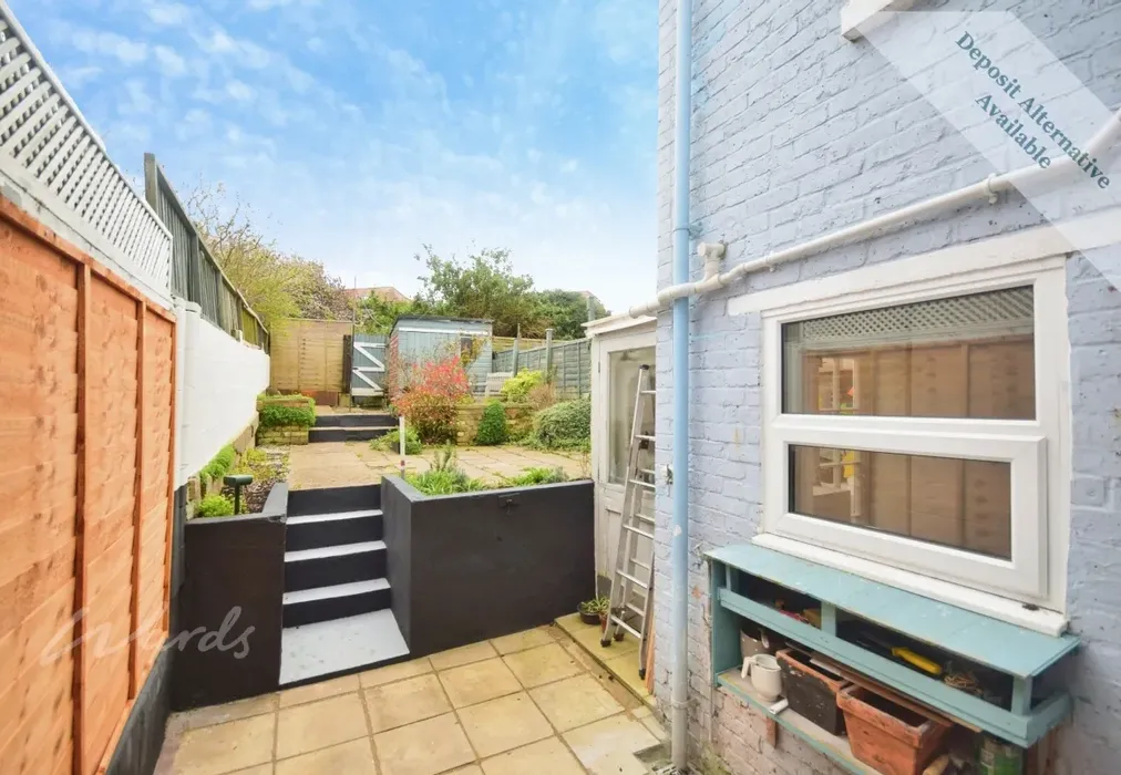 Garden - Penfold Road Folkestone CT19 - Wards of Kent