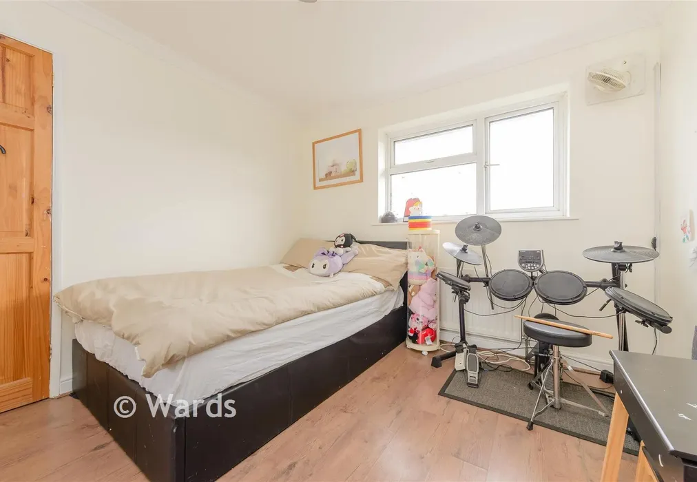 Bedroom 2 - Maidstone Road, Rochester, Kent - Wards of Kent