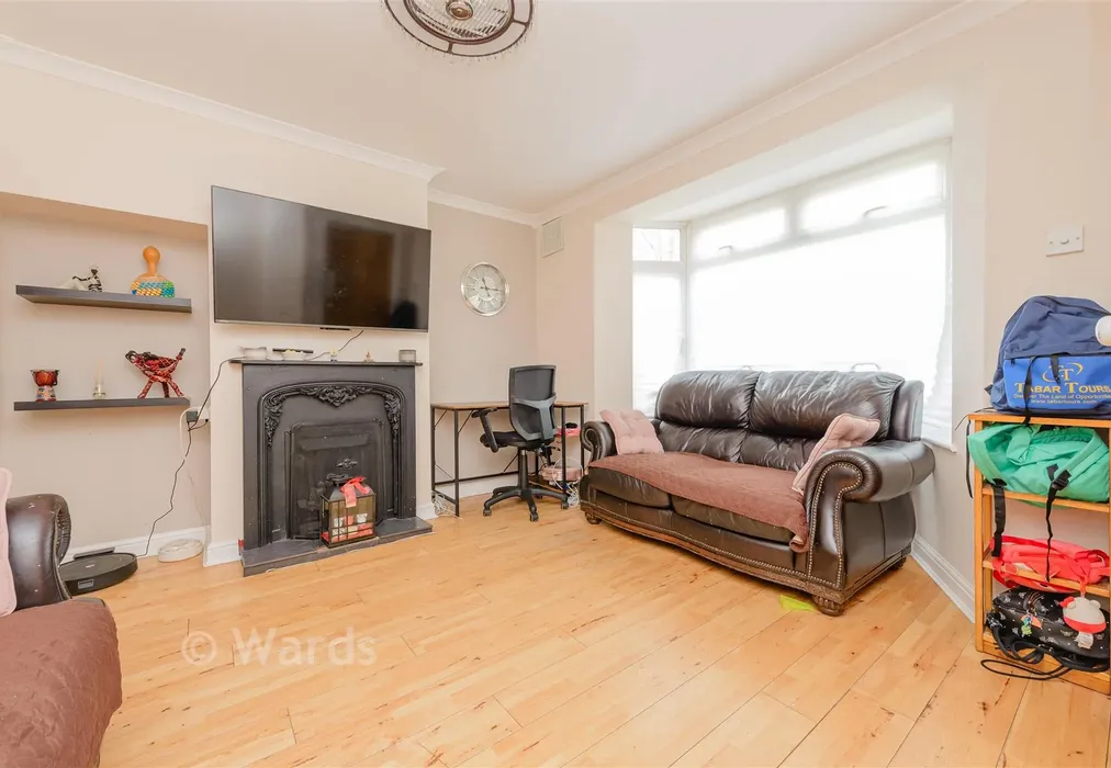 Lounge - Maidstone Road, Rochester, Kent - Wards of Kent