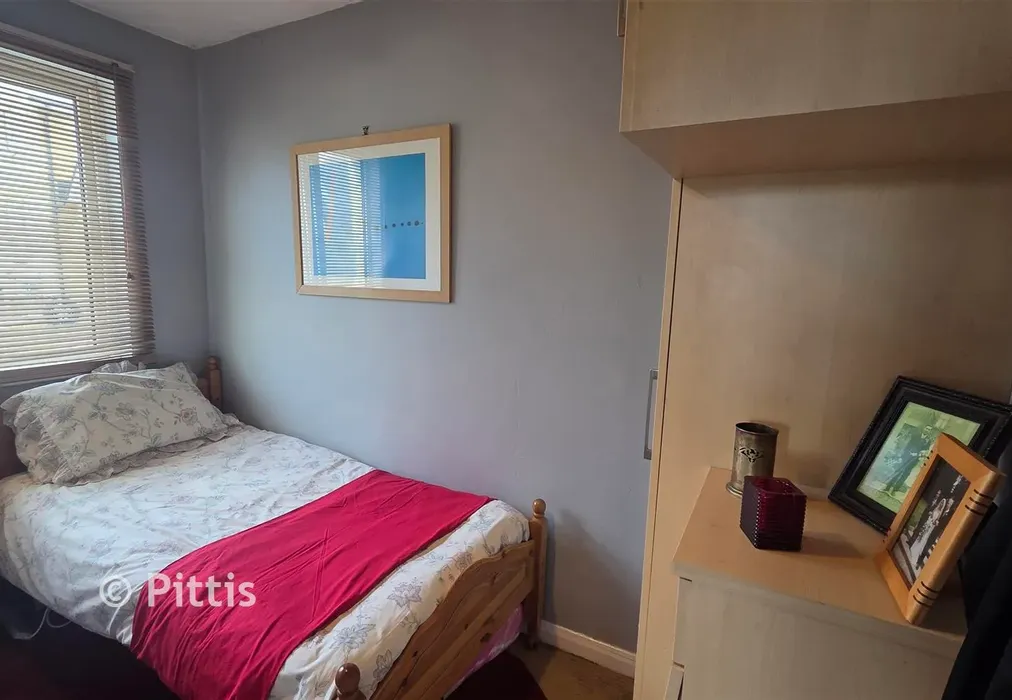 Bedroom 2 - Leed Street, Sandown, Isle of Wight - Wards of Kent