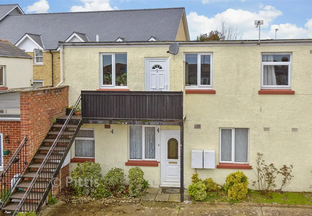 External (Web) - Leed Street, Sandown, Isle of Wight - Wards of Kent