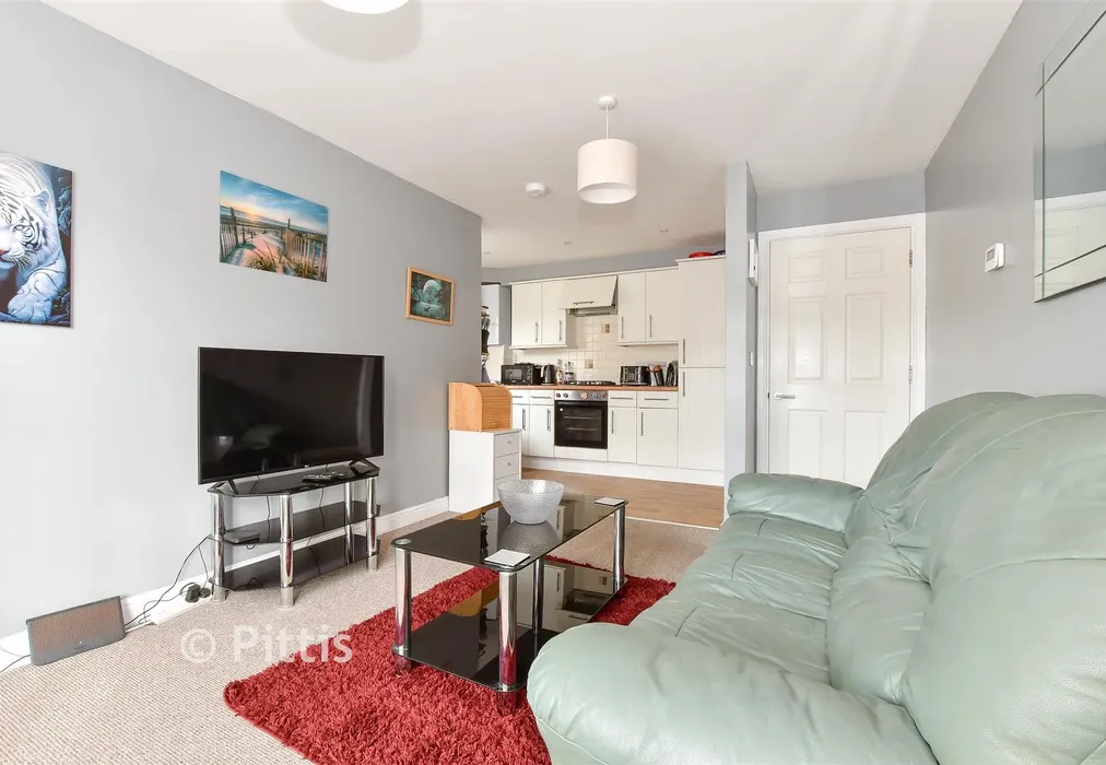 Lounge - Leed Street, Sandown, Isle of Wight - Wards of Kent