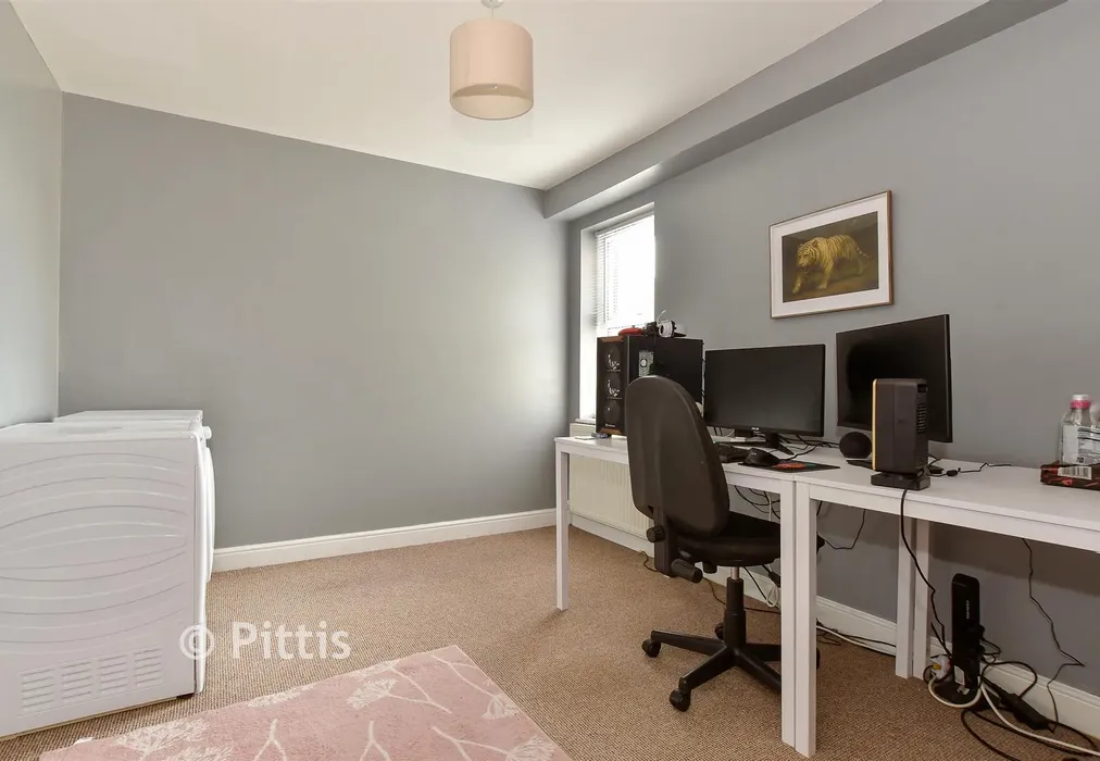 Bedroom 2 - Leed Street, Sandown, Isle of Wight - Wards of Kent