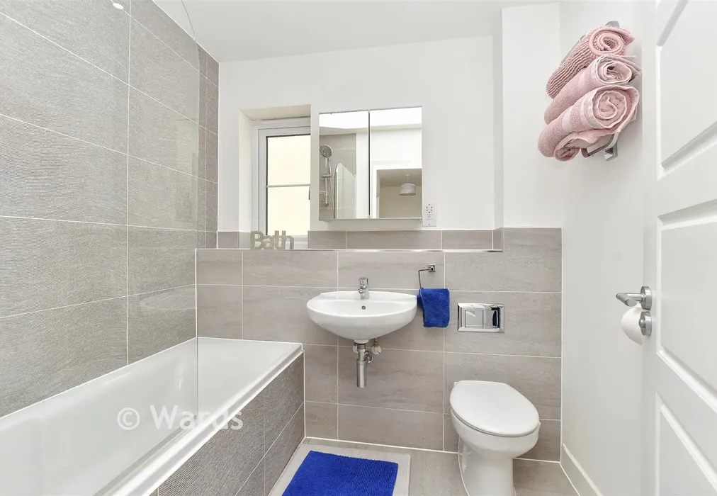 Bathroom - Haffenden Avenue, Sittingbourne, Kent - Wards of Kent