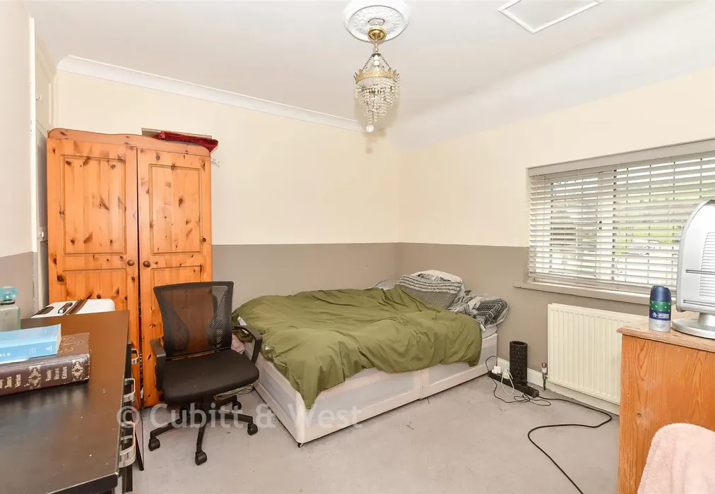 Bedroom 4 - Bodiam Avenue, Brighton, East Sussex - Wards of Kent