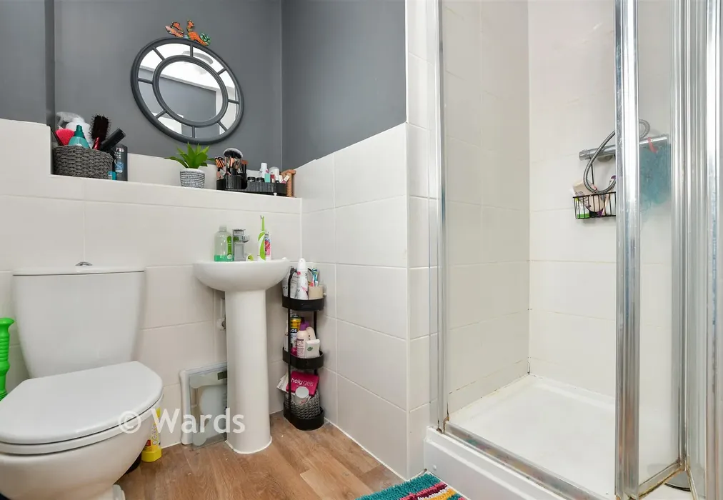 En-Suite Shower Room - Sunrise Close, Margate, Kent - Wards of Kent