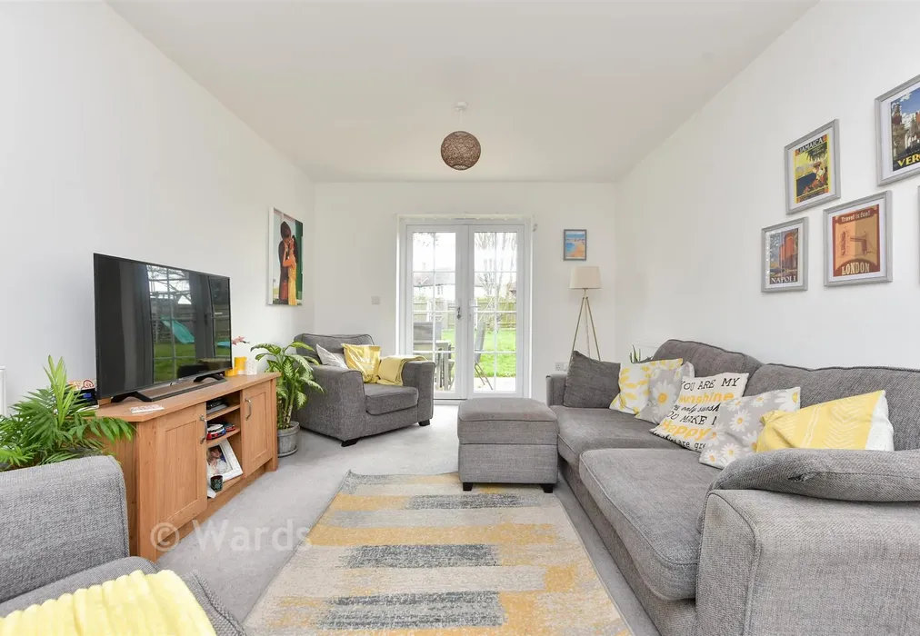 Lounge - Sunrise Close, Margate, Kent - Wards of Kent