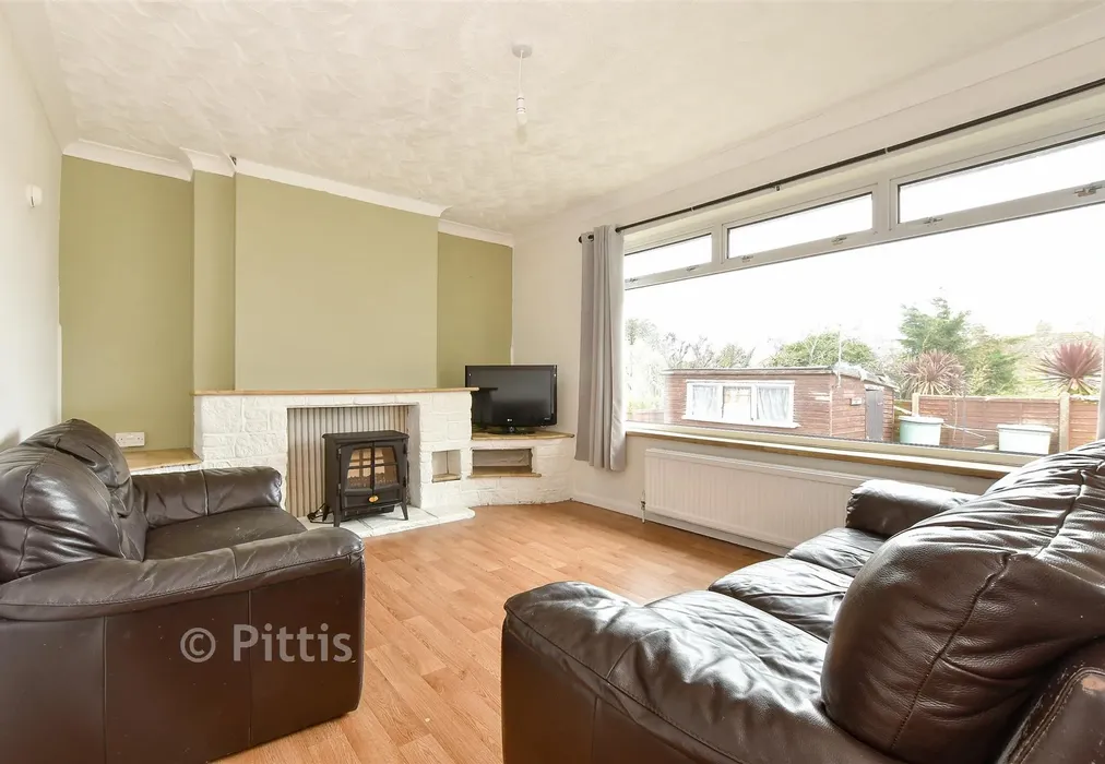 Lounge - Berry Hill, Lake, Isle of Wight - Wards of Kent