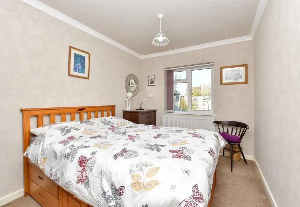 Bedroom 2 - College Road, Sittingbourne, Kent - Wards of Kent