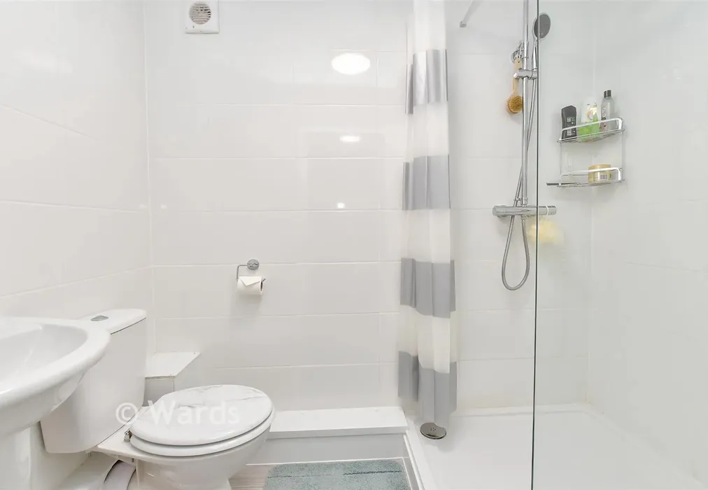 Shower Room - College Road, Sittingbourne, Kent - Wards of Kent