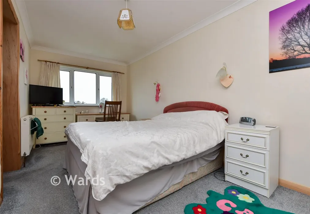 Bedroom 1 - West Park Avenue, Margate, Kent - Wards of Kent